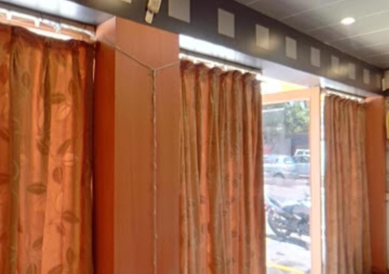Hotel Mayur Restaurant Chandrapur Εξωτερικό φωτογραφία
